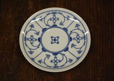 (n-7602) Kahla Original Blau Saks õlelillemustriga  kohvitassid-taldrikud, 2tk