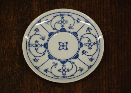 (n-7602) Kahla Original Blau Saks õlelillemustriga  kohvitassid-taldrikud, 2tk