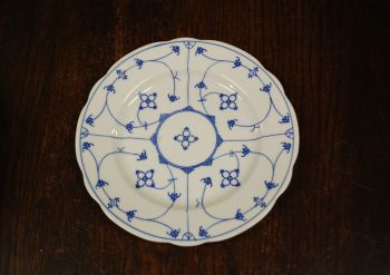 (n-7600/4) Õlelille mustriga salatitaldrikud, 8tk (erinevad) 2