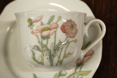 (n-4543) Gallo Galerie de Porcelaine Villeroy & Boch Group "Punane moon", kohvitassid-taldrikud, 4tk