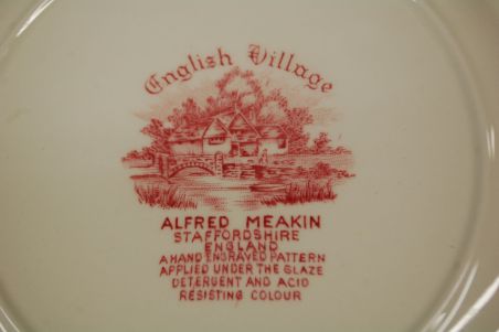(n-4553) Alfred Meakin, Staffordshire, English Village, punased salatitaldrikud, 4tk