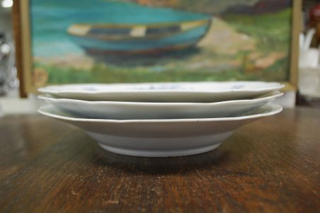 (n-4679) Lillelised supi-pastataldrikud, 3tk