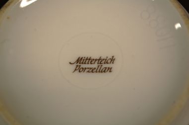 (n-8109) Mitterteich porzellan, kohvikann, koorekann ja vaagen "Kellad"