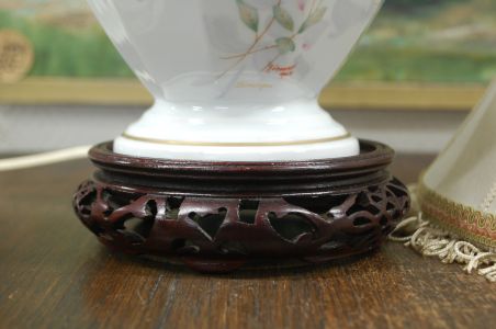 (n-8111) Limoges, porselanist laualamp