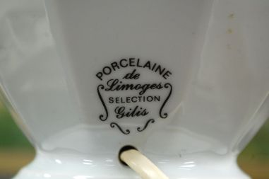 (n-8111) Limoges, porselanist laualamp