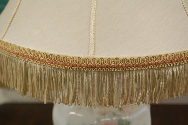 (n-8111) Limoges, porselanist laualamp