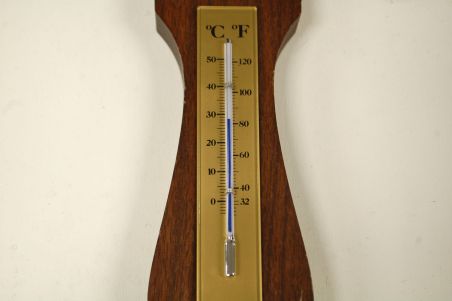 (n-8117) Vanderbutte,  Eschenbach, baromeeter-termomeeter