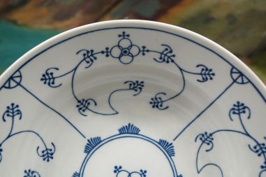 (n-8122/1) Sandra Rich, õlelillemustriga supi-pastataldrikud, 4tk