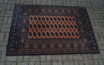 (n-8136) Etiketiga suurem vaip Venetia 1,3x1,8 m