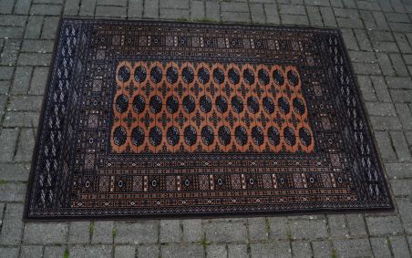 (n-8136) Etiketiga suurem vaip Venetia 1,3x1,8 m