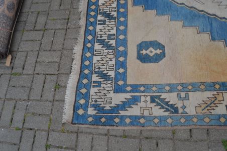 (n-8137) Vanem suur käsitöövaip 2x2,85m