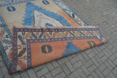 (n-8137) Vanem suur käsitöövaip 2x2,85m