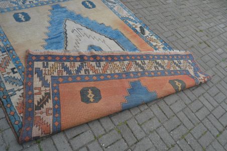 (n-8137) Vanem suur käsitöövaip 2x2,85m