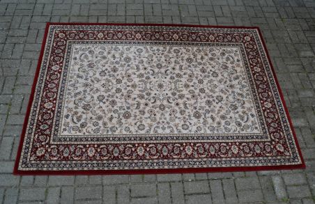 (n-8139) Suurem vaip 1,6x2,25 m