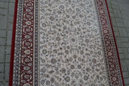 (n-8139) Suurem vaip 1,6x2,25 m