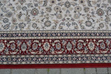 (n-8139) Suurem vaip 1,6x2,25 m