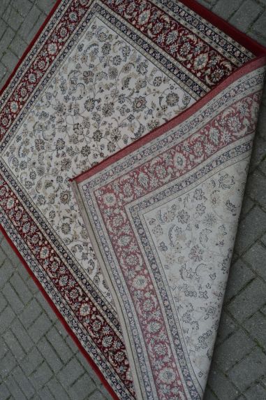 (n-8139) Suurem vaip 1,6x2,25 m