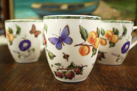 (n-8154) JBS Home Collection "Fruit & Flowers" kruusid, 3tk