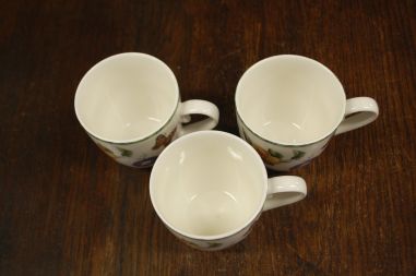 (n-8154) JBS Home Collection "Fruit & Flowers" kruusid, 3tk