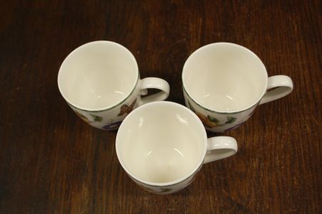 (n-8154) JBS Home Collection "Fruit & Flowers" kruusid, 3tk