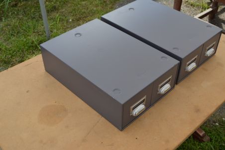 (n-8164) Metallist kartoteegikapid, 2 tk komplektis