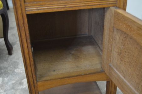 (n-8174) Kiviplaadiga öökapp, kummut