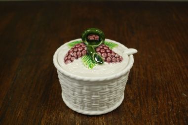 (n-8180) Käsitsimaalitud toos "Viinamarjad"