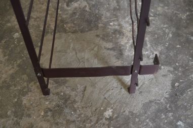 (n-8186) HERBY metallist veiniriiul, 50 pudelile