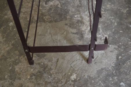 (n-8186) HERBY metallist veiniriiul, 50 pudelile
