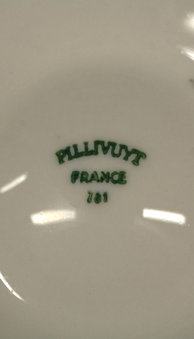 (n-8192) Pillivuyt, austivaagnad, 4tk