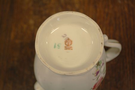 (n-8197) PT Tulowice väike kreemikas kann