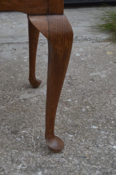 (n-8203) Klaasidega kapp, baarikapp