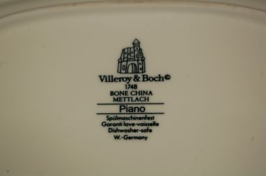 (n-8225/2) Villeroy & Boch Mettlach, Piano väike vaagen