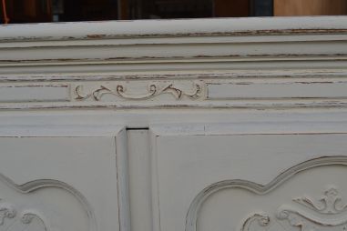 (n-8228) Valge suurem kummut