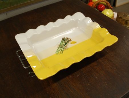 (n-8258) Metallraamil keraamiline suur ahjuvorm "Spargel"