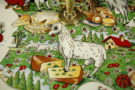 (n-8272) Bavaria, Winterling Marktleuthen, juustuvaagen metallsangaga