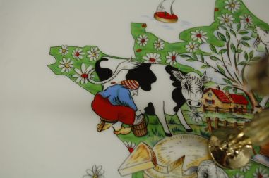 (n-8272) Bavaria, Winterling Marktleuthen, juustuvaagen metallsangaga