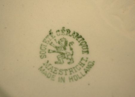 (n-8290) Societe Ceramique, suur lilleline kann