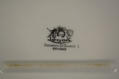 (n-8298/2) Legon Brugge, piibelehtedega ovaalne vaagen