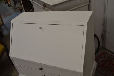 (L-888) Valge sekretär kirjutuslaud