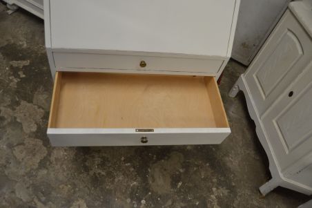 (L-888) Valge sekretär kirjutuslaud