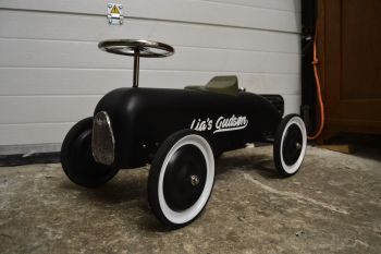 (n-8428) Metallist laste mänguauto