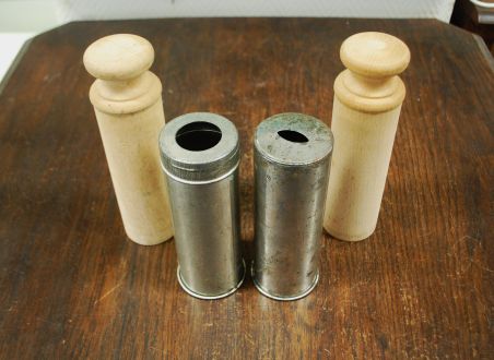 (n-8430) Vanaaegsed küpsisepressid, 2tk