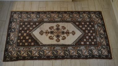 (n-8451) Vaip Taanist 1,1x2,1 m