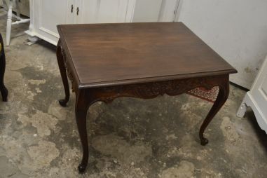 (n-8454) Vana puidust diivanilaud