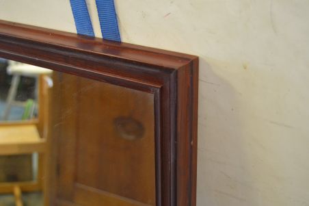 (L-897) Puitraamis seinapeegel