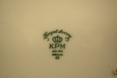 (n-8480) KPM, Royal Ivory sangadega vaagen