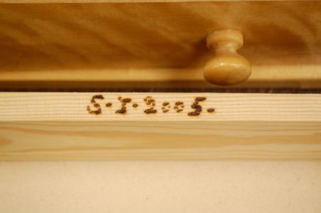 (n-8517) Lauapeegel sahtlitega
