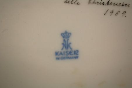 (n-8525) AK Kaiser, Lilli Christensen, käsitsimaalitud madal vaas /kauss