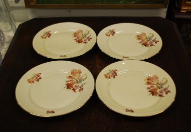 (n-8527/4) Kjoenhavns Porcellains Maleri, kreemikad praetaldrikud, 4tk